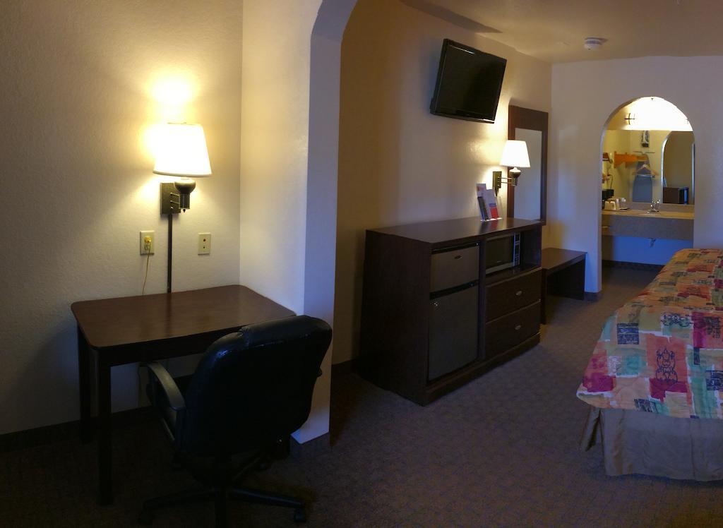 ซูเปอร์ 8 บาย วินด์แฮม อิดาเบล Motel Idabel ห้อง รูปภาพ